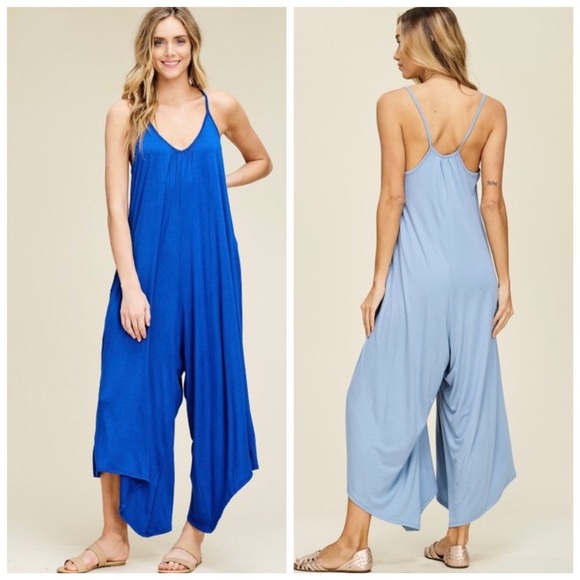 Pants - Loose fit Jumpsuit with Pockets
